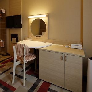 Moderate Twin Room Female only